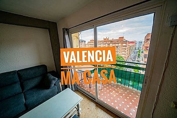 Dormitori de Pis de lloguer en  Valencia Capital amb Aire condicionat, Calefacció i Terrassa