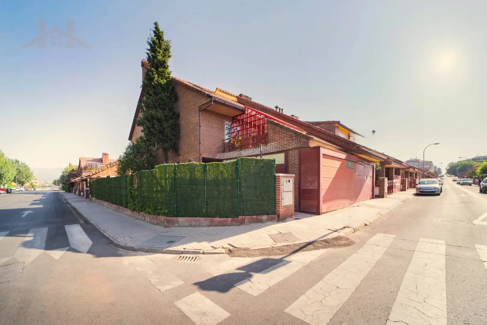 Casa aparellada amb piscina en venda a Calle Isla de la Toja