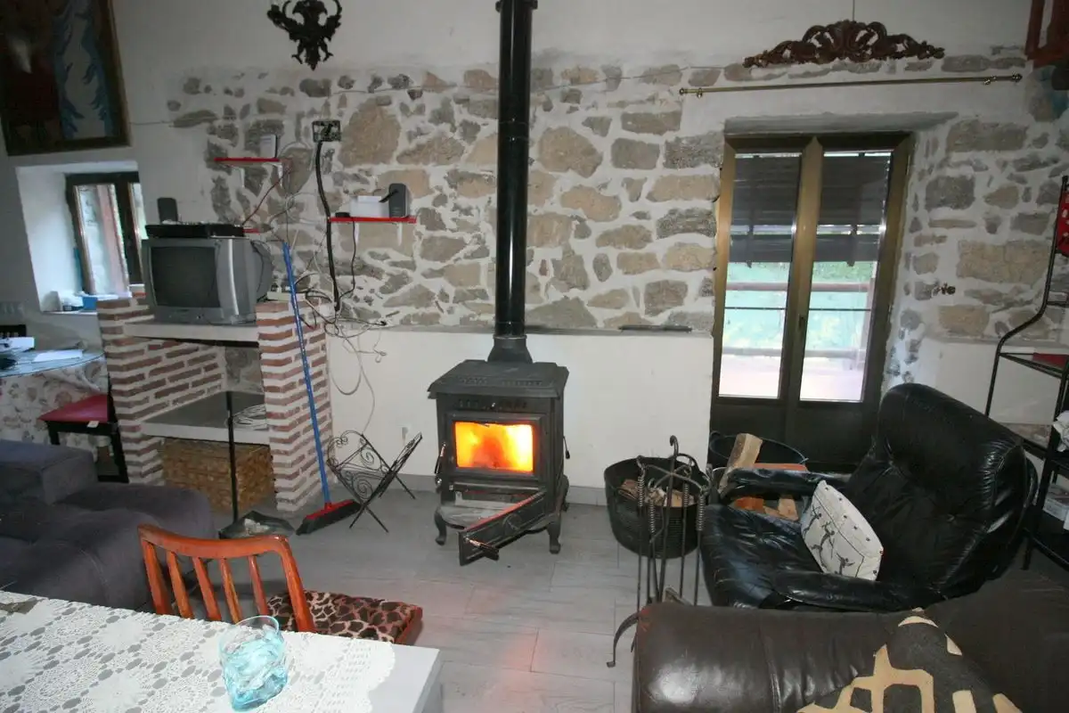 Sala d'estar de Finca rústica en venda en Santa Cruz del Valle amb Internet