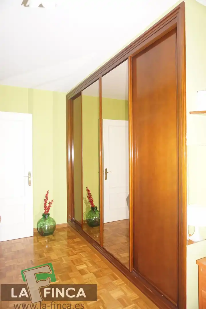 Dúplex en venta en DEL REAL , Viella - Granda - Meres