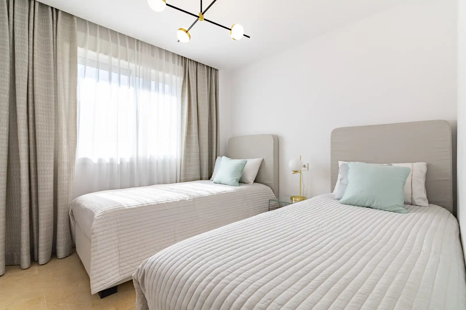 Apartament amb piscina en venda a Milla de Oro, imagen 23