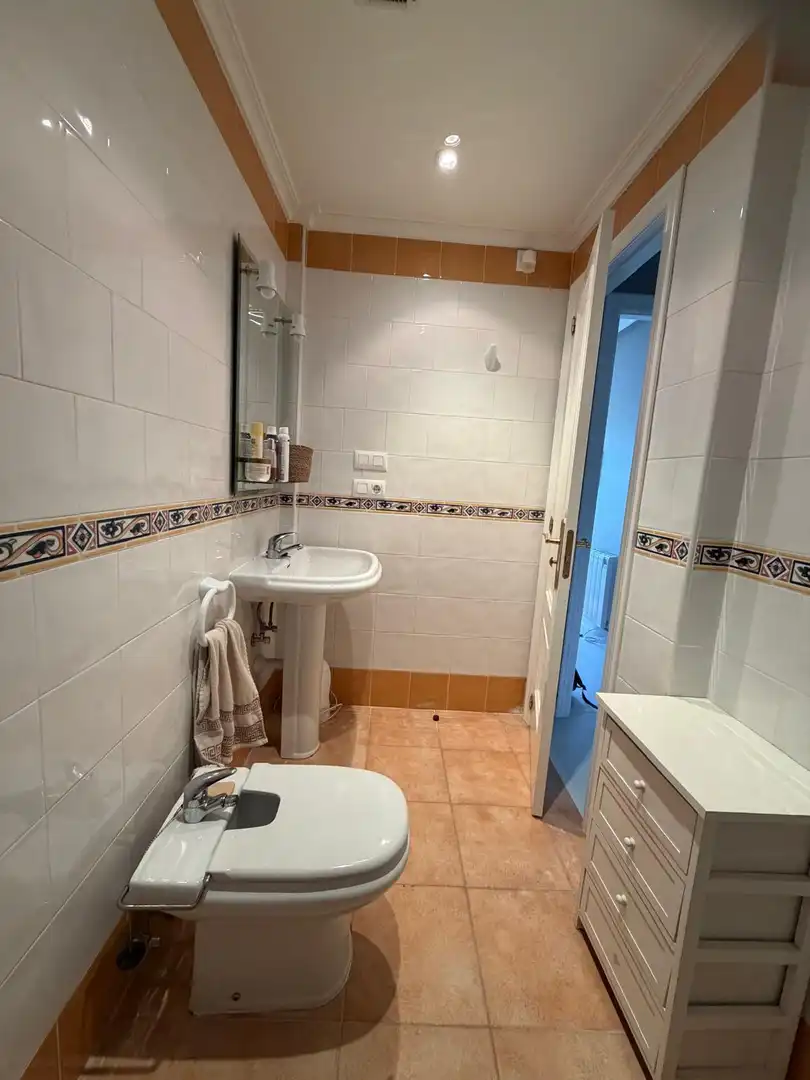 Baño de Apartamento de alquiler en Cedeira