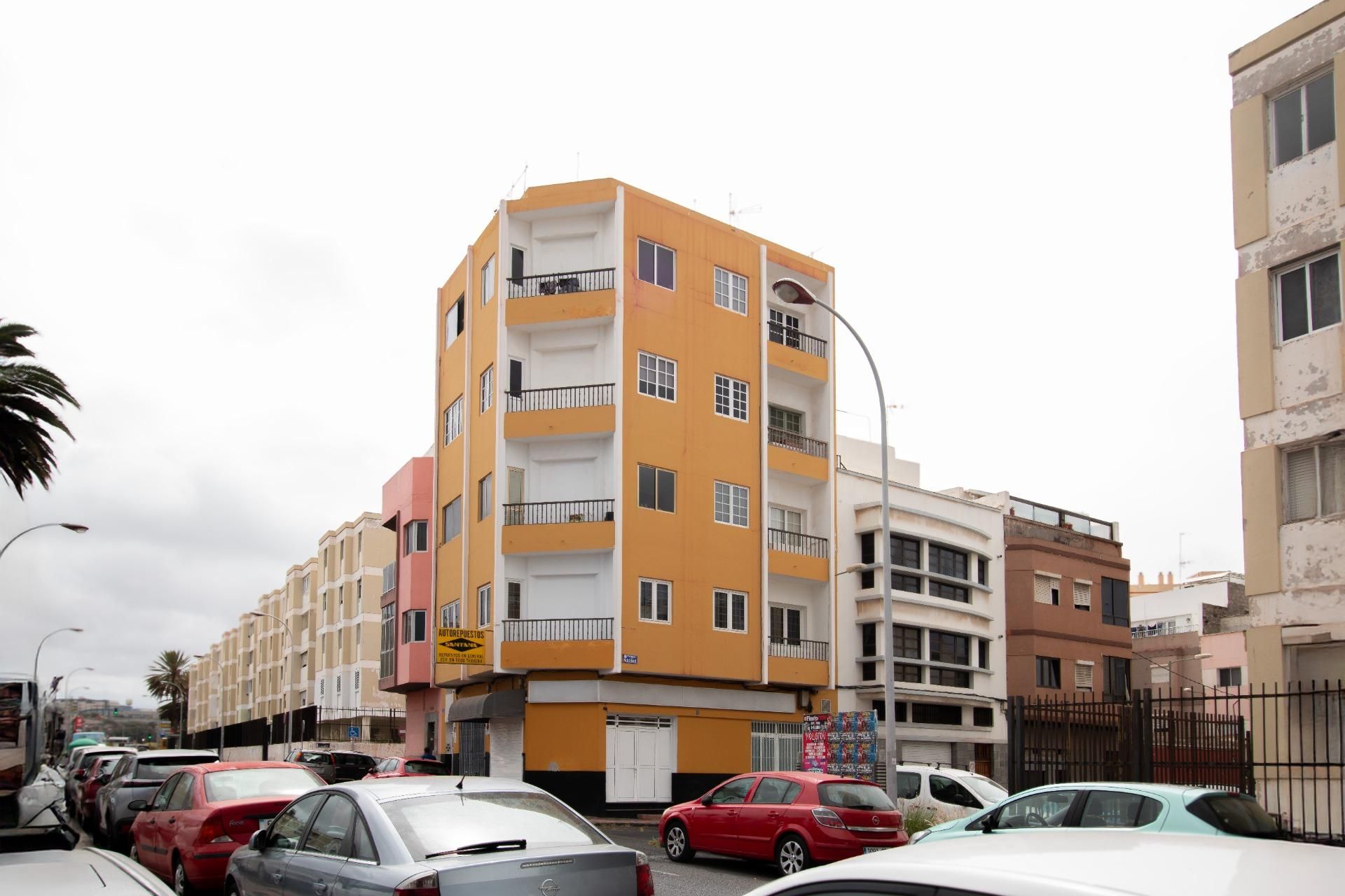 Vista exterior de Edifici en venda en Las Palmas de Gran Canaria