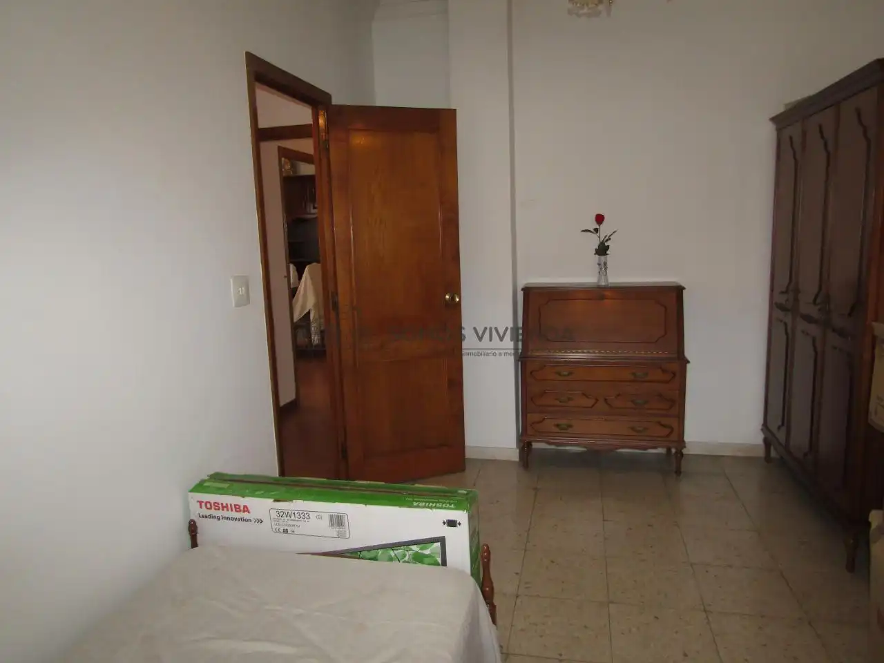 Dormitori de Casa o xalet en venda en Ourense Capital  amb Calefacció, Jardí privat i Balcó