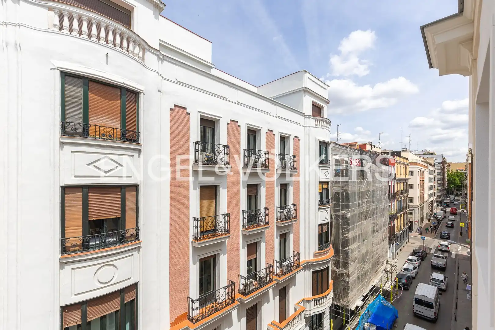 Exterior view of Flat for rent in Madrid  with Air Conditioner, Heating and Storage room