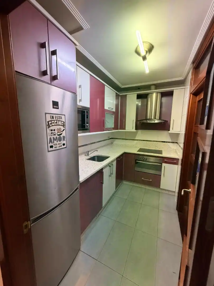 Cocina de Piso en venta en Barakaldo  con Calefacción, Parquet y Amueblado