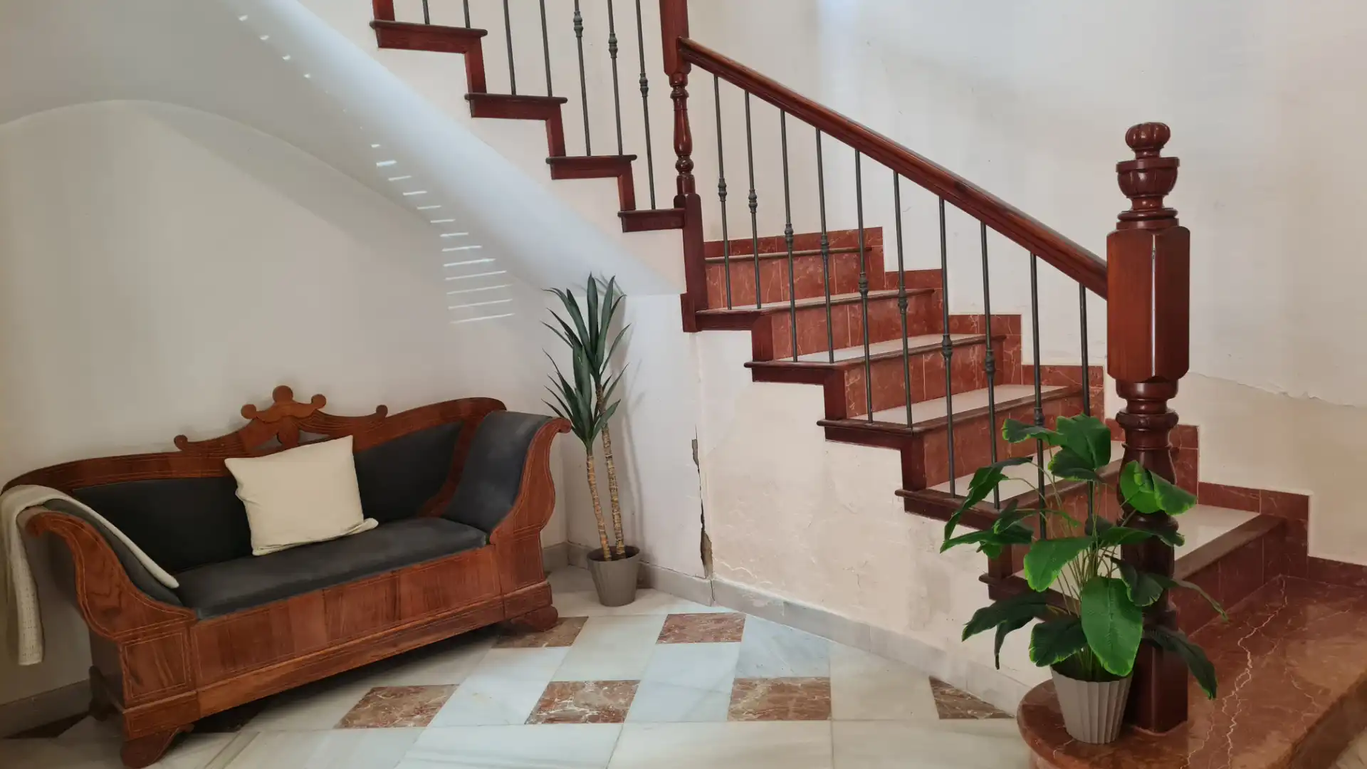 Houses for sale in Aspe  with Air Conditioner, Heating and Private garden