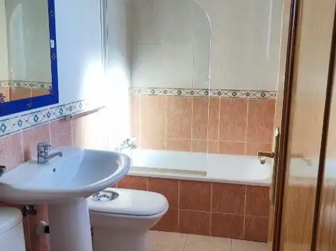 Habitatge amb piscina en venda a Vía del tranvia 1, imagen 9
