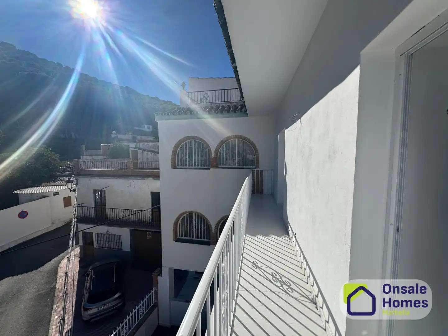 Vista exterior de Ático en venta en Alhaurín El Grande con Aire acondicionado, Terraza y Trastero