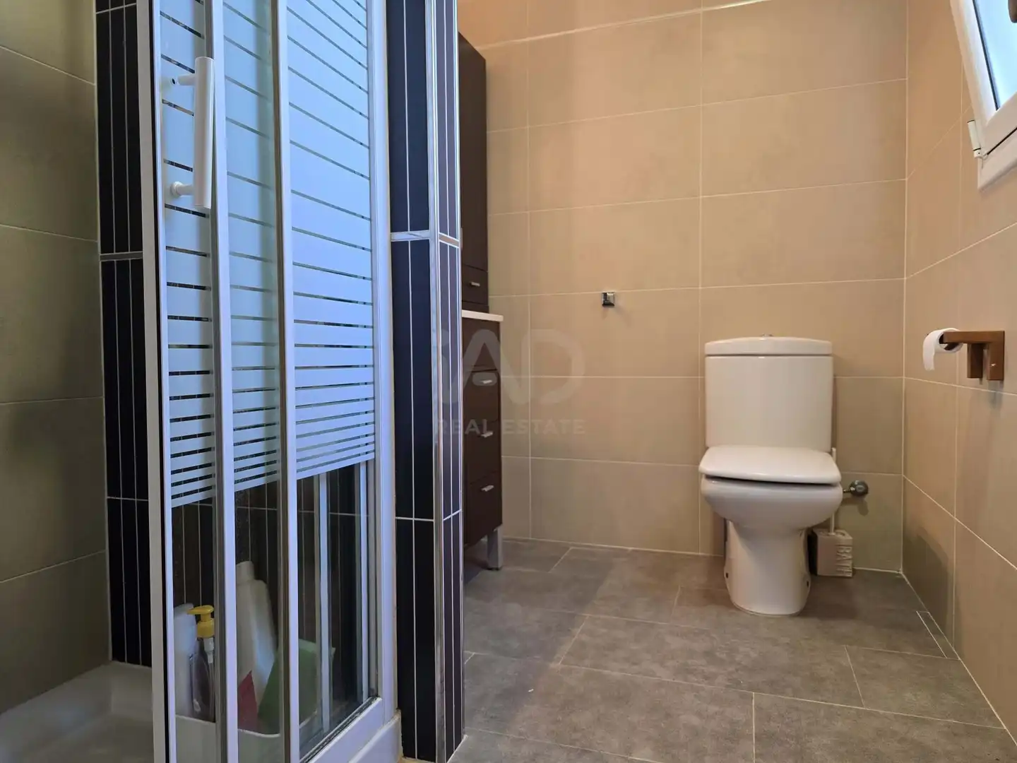 Bathroom of Houses for sale in Calafell  with Swimming Pool