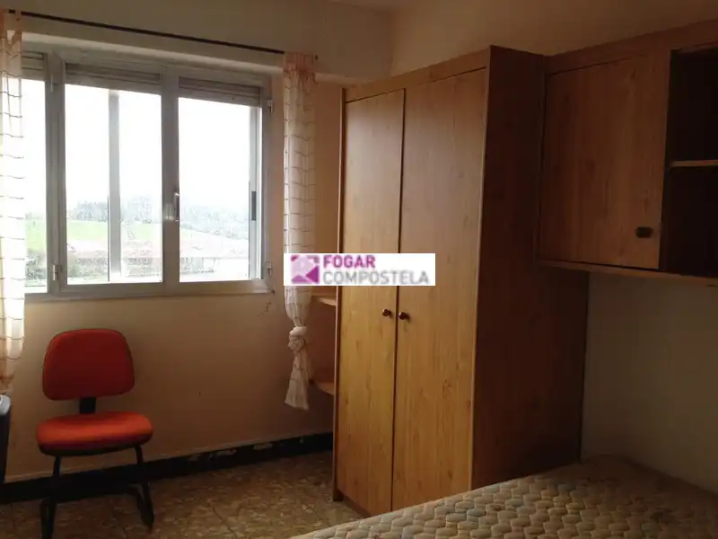 Bedroom of Flat for rent in Santiago de Compostela   with Furnished