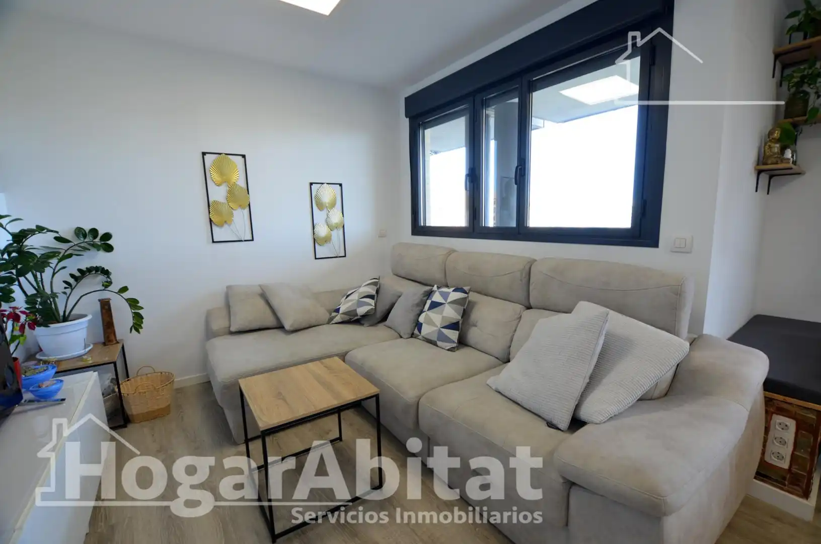 Sala de estar de Piso en venta en Alicante / Alacant con Aire acondicionado, Calefacción y Jardín privado