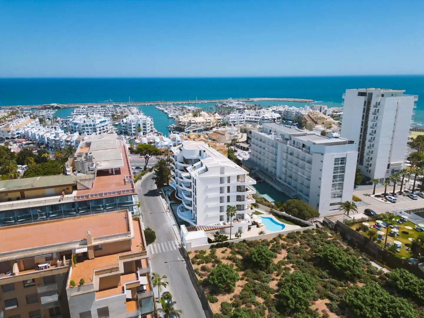 Flat with pool for sale in Puerto Marina, imagen 14