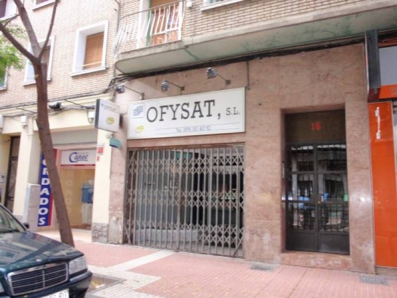 Geschaftsraum zum Verkauf in Calle SANGENIS, 16, Barrio de Delicias