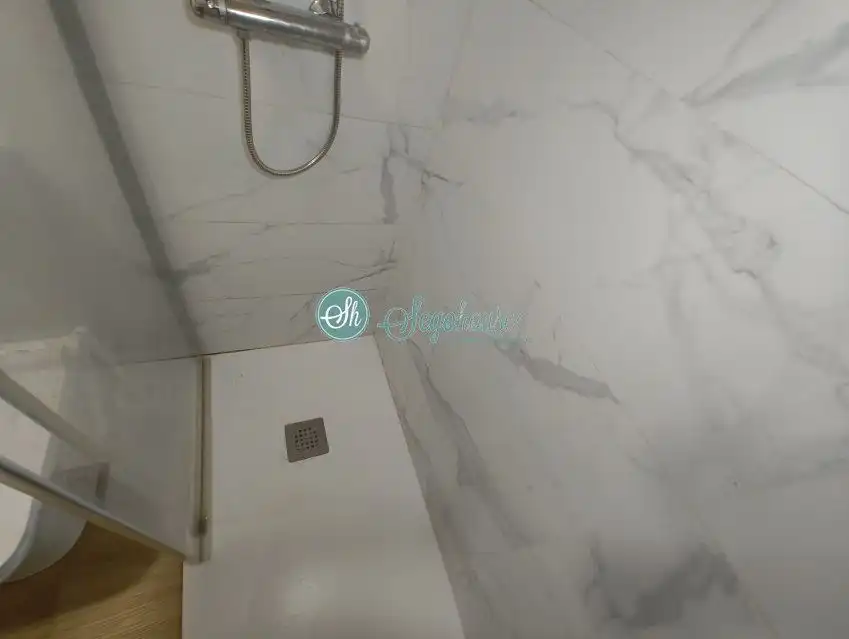 Bany de Estudi en venda en Segovia amb Calefacció i Terrassa