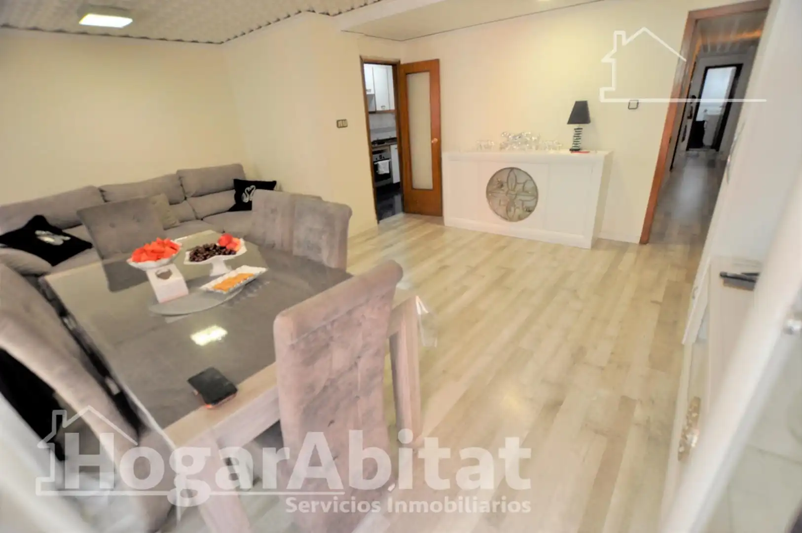 Appartamento con terrazza in vendita a Calle del Mestre Marçal