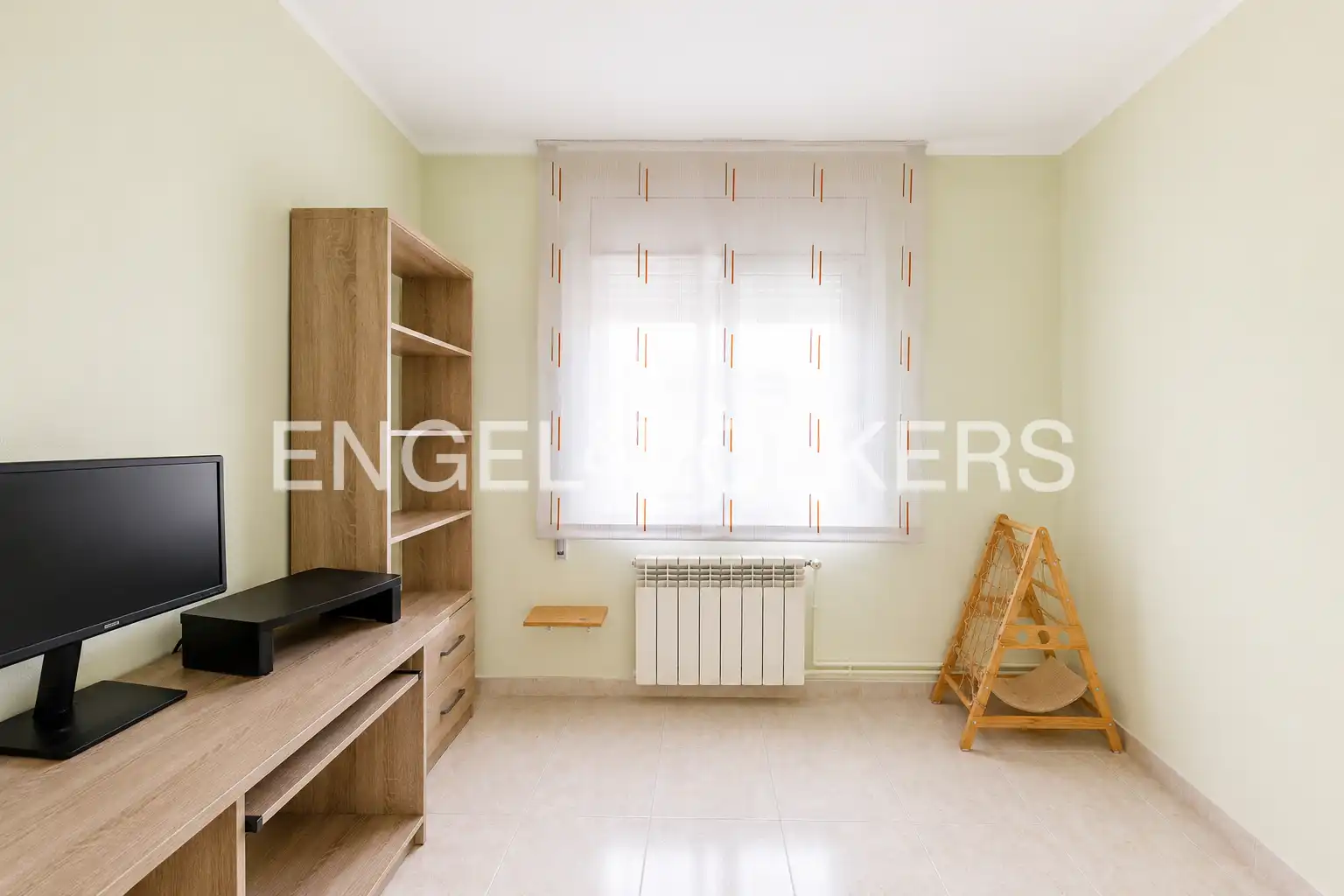 Living room of Flat for sale in Tordera  with Air Conditioner, Heating and Balcony