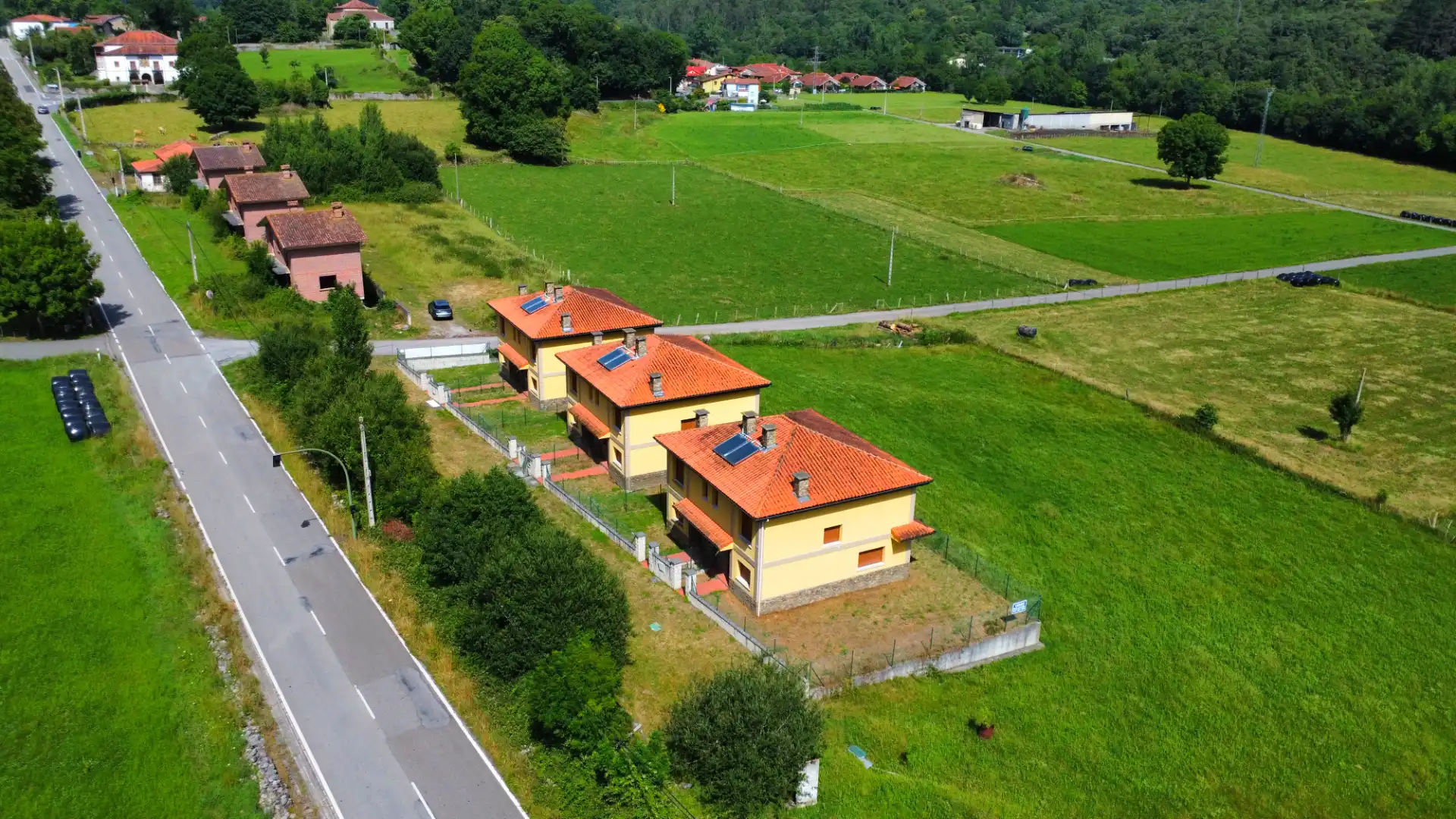 Casa adosada en venta en CA-261, Ruesga