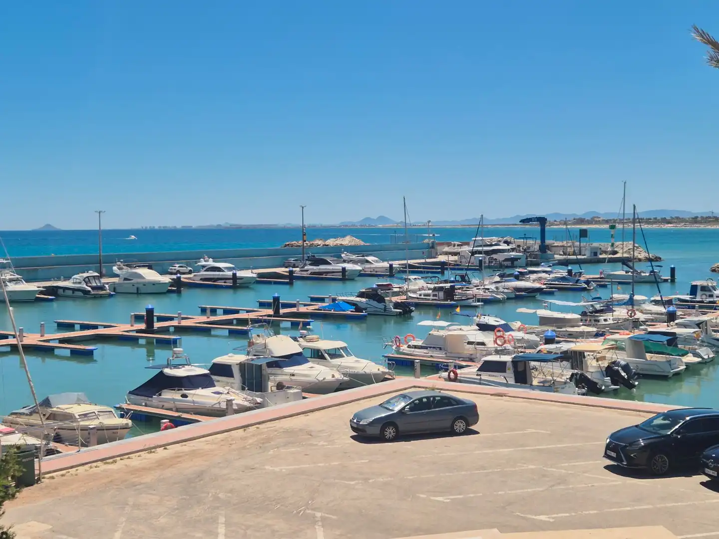 Parking de Casa o chalet en venta en Pilar de la Horadada con Aire acondicionado, Jardín privado y Terraza