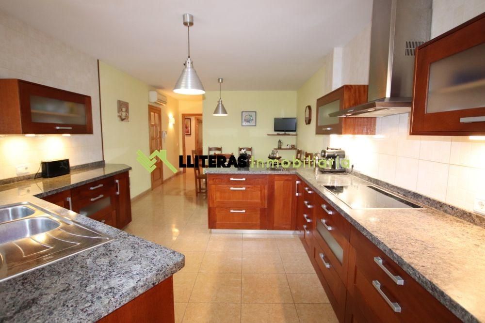 Cuina de Casa o xalet en venda en Inca amb Aire condicionat, Terrassa i Traster
