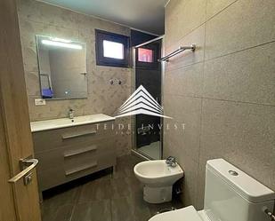 Bathroom of Duplex for sale in Guía de Isora  with Air Conditioner and Terrace