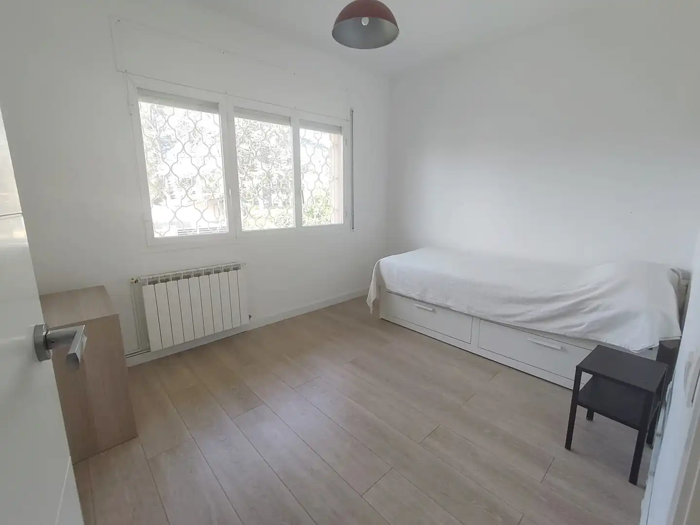 Dormitori de Casa o xalet en venda en Santa Eulàlia de Ronçana, Barcelona