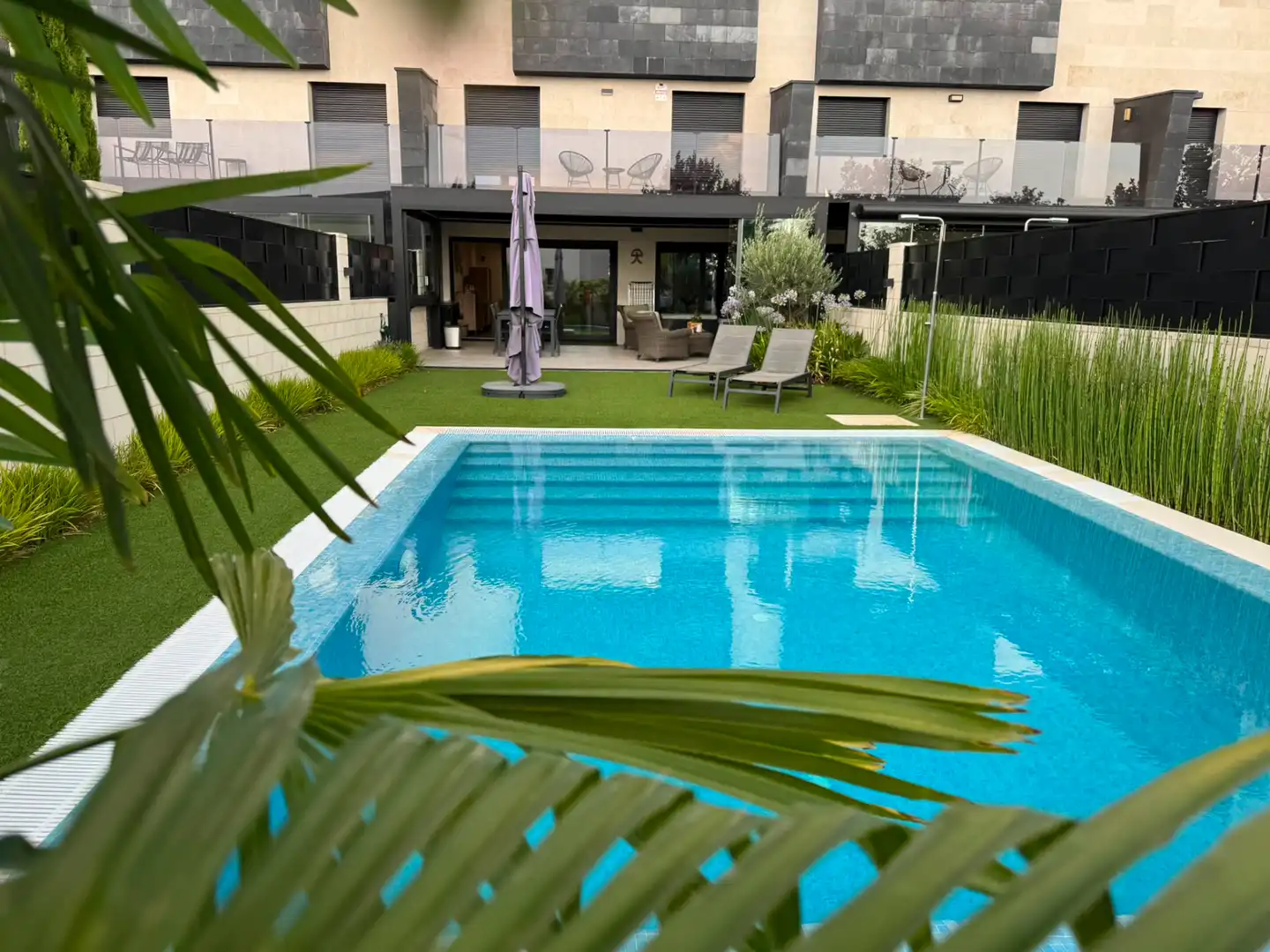 Piscina de Casa o xalet en venda en Boadilla del Monte amb Calefacció, Jardí privat i Terrassa