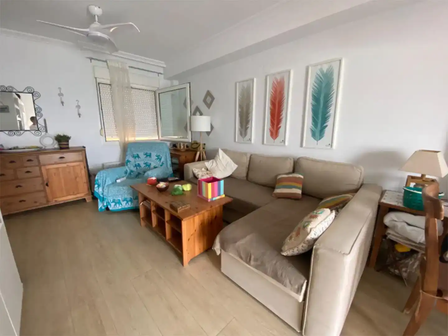 Wohnzimmer von Dachboden zum Verkauf in Torrevieja mit Klimaanlage