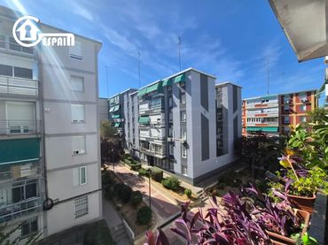 Appartement avec ascenseur à vendre à Calle PARQUE VOSA