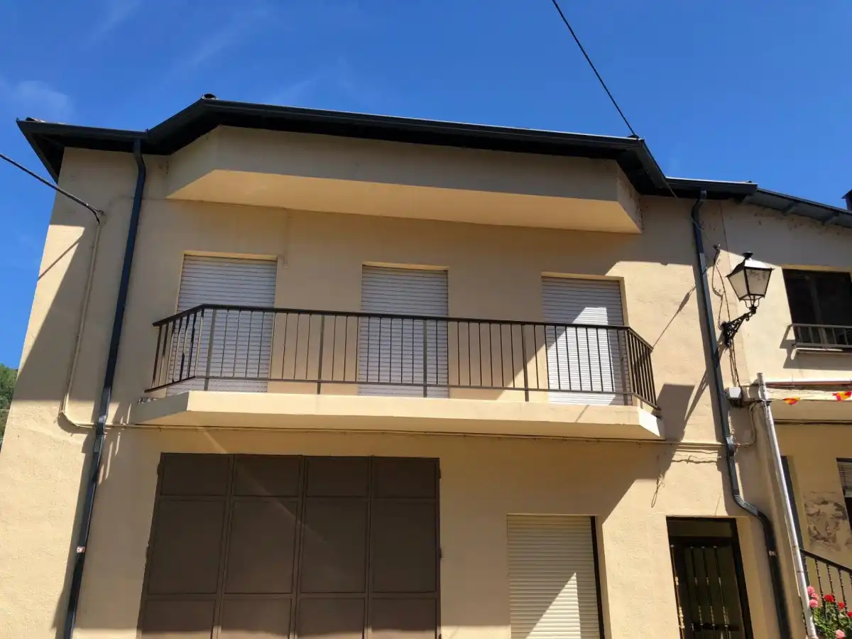 Terrassa de Casa o xalet en venda en Vega de Valcarce amb Calefacció, Jardí privat i Terrassa