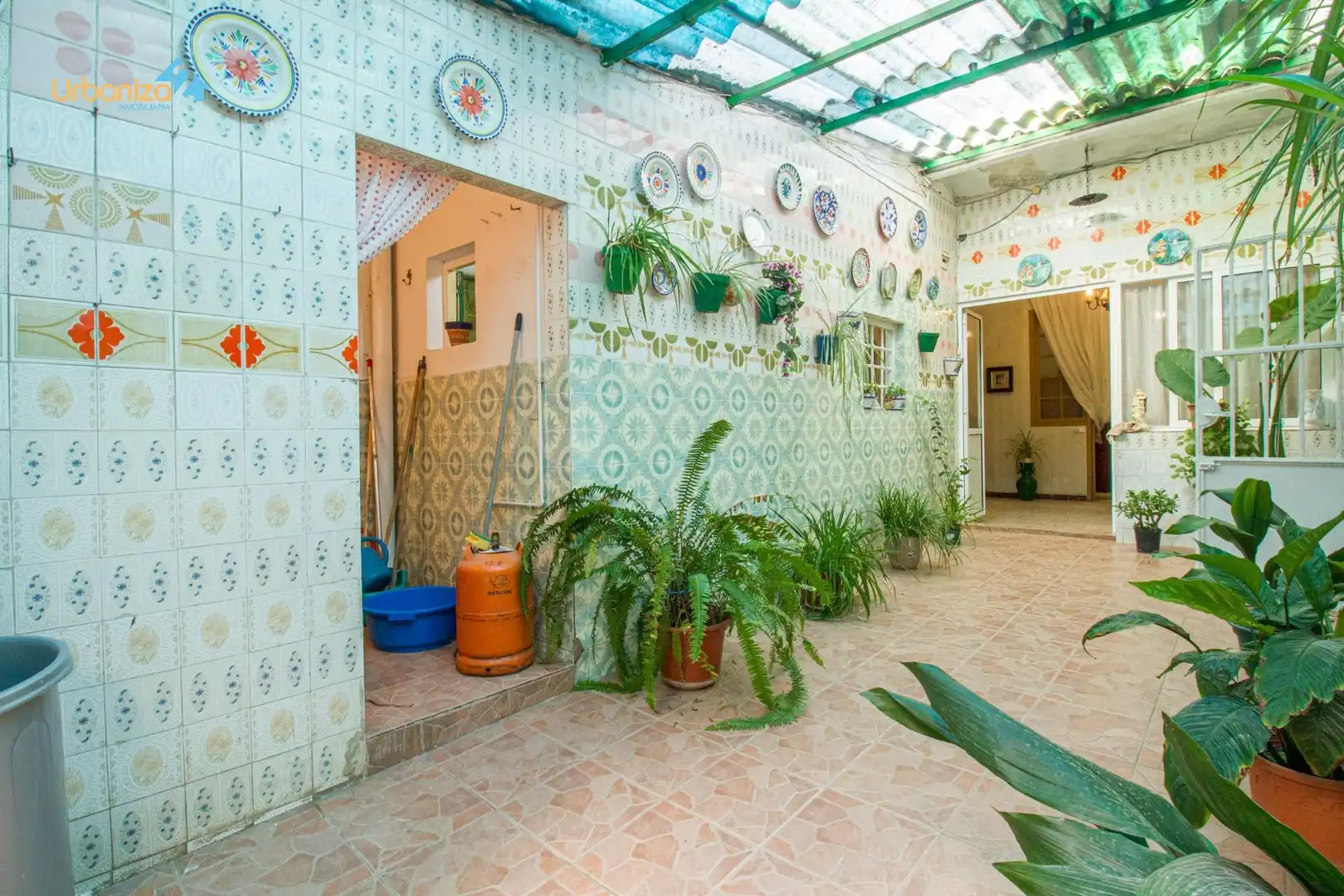 Planta baixa en venda a Casco Antiguo