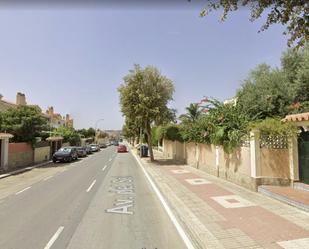 Exterior view of Single-family semi-detached for sale in Vélez-Málaga