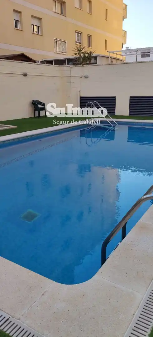Piscina de Pis en venda en Calafell amb Aire condicionat, Terrassa i Piscina