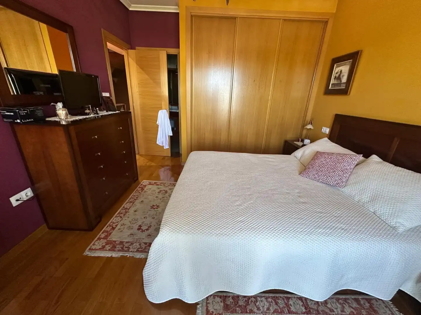 Dormitori de Casa adosada en venda en Coles amb Calefacció, Jardí privat i Terrassa