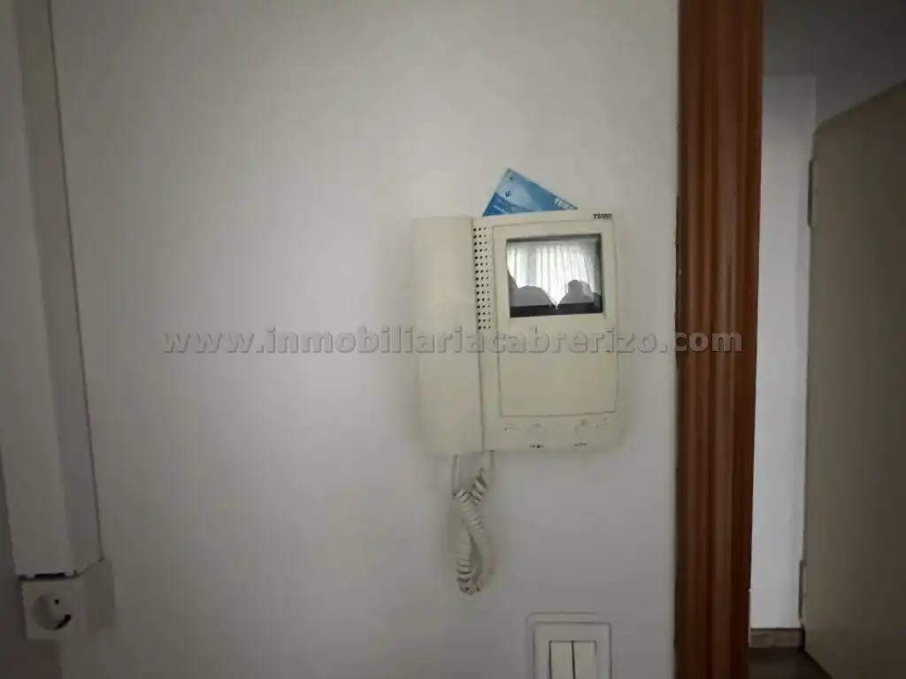 Habitación de Oficina en venta en  Logroño