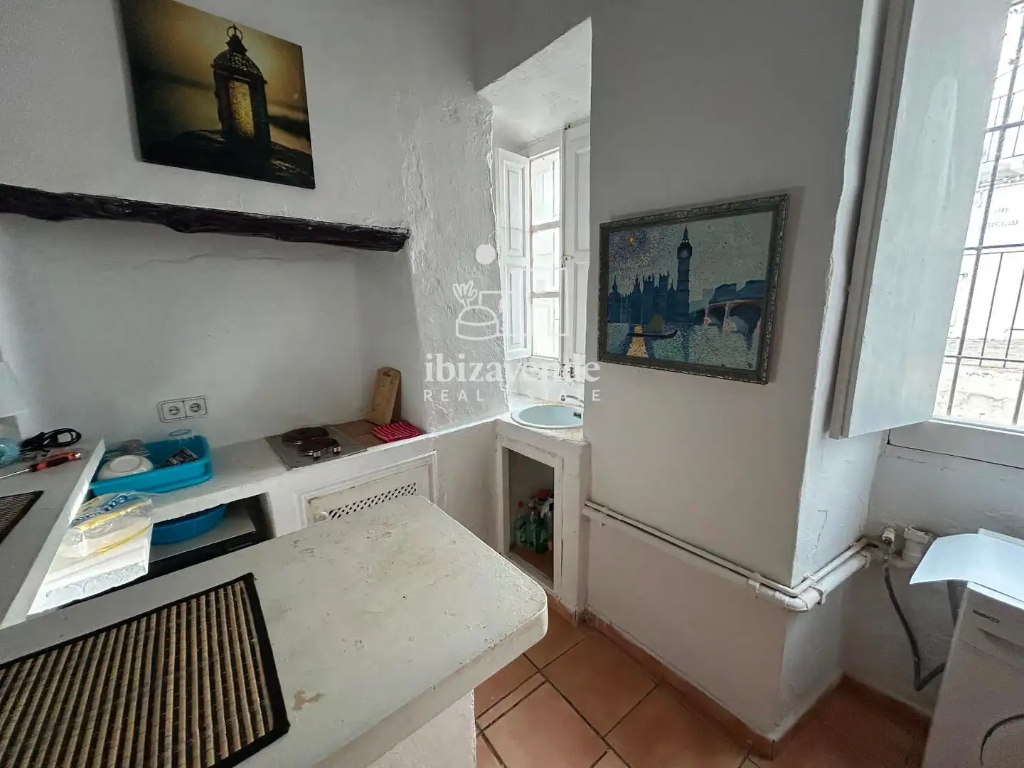 Dormitori de Pis en venda en Eivissa amb Aire condicionat i Moblat