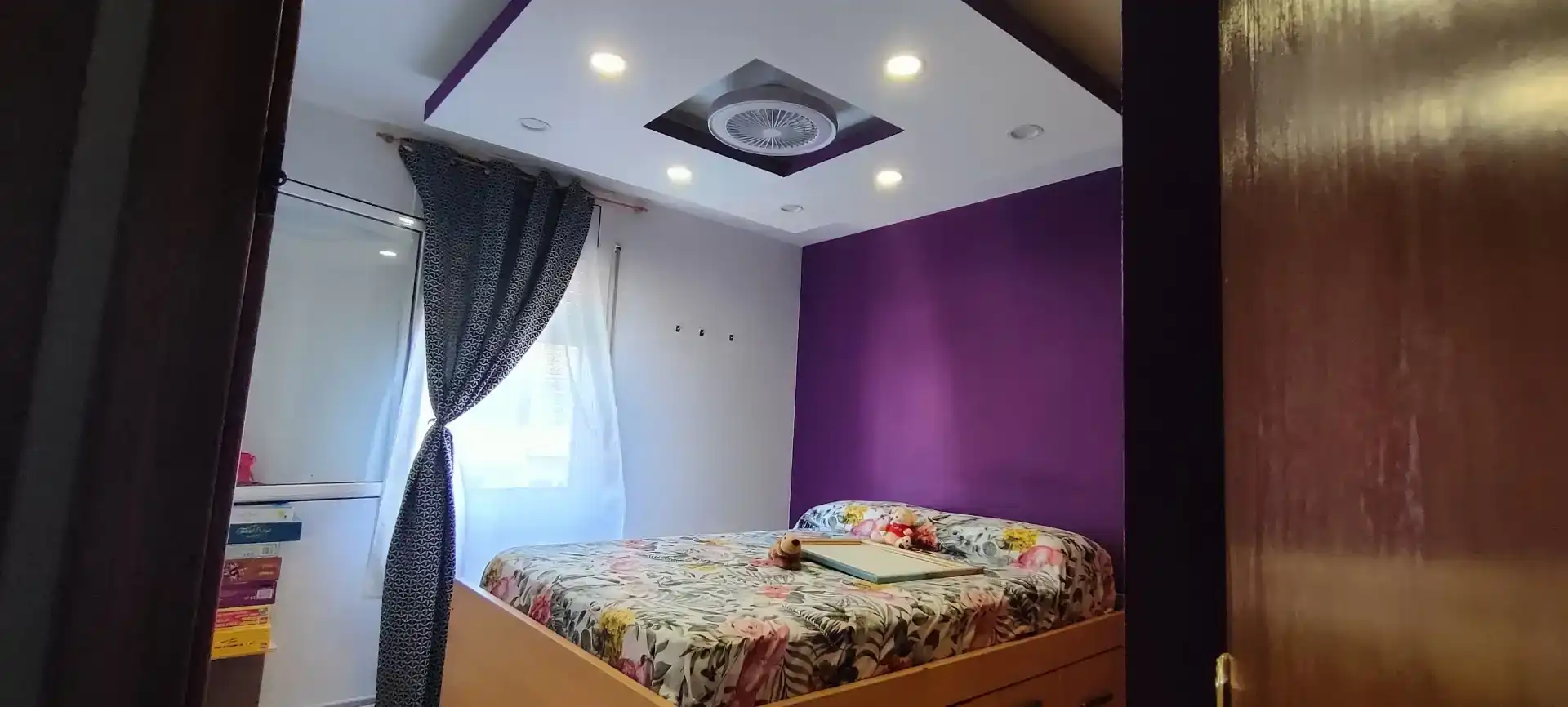 Habitación de Casa adosada en venta en Nord-est