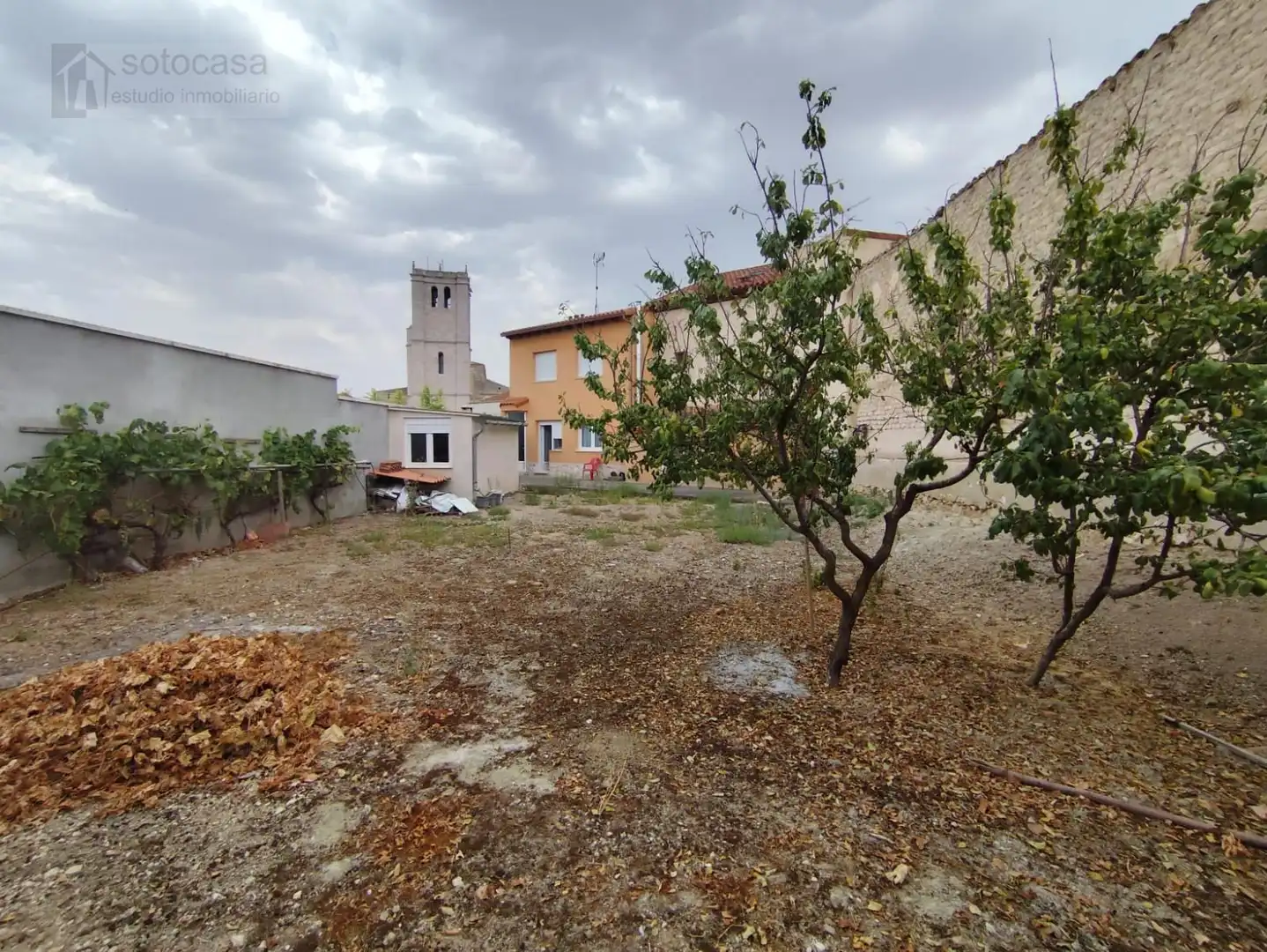 Detached homes for sale in Esguevillas de Esgueva  with Heating, Terrace and Furnished