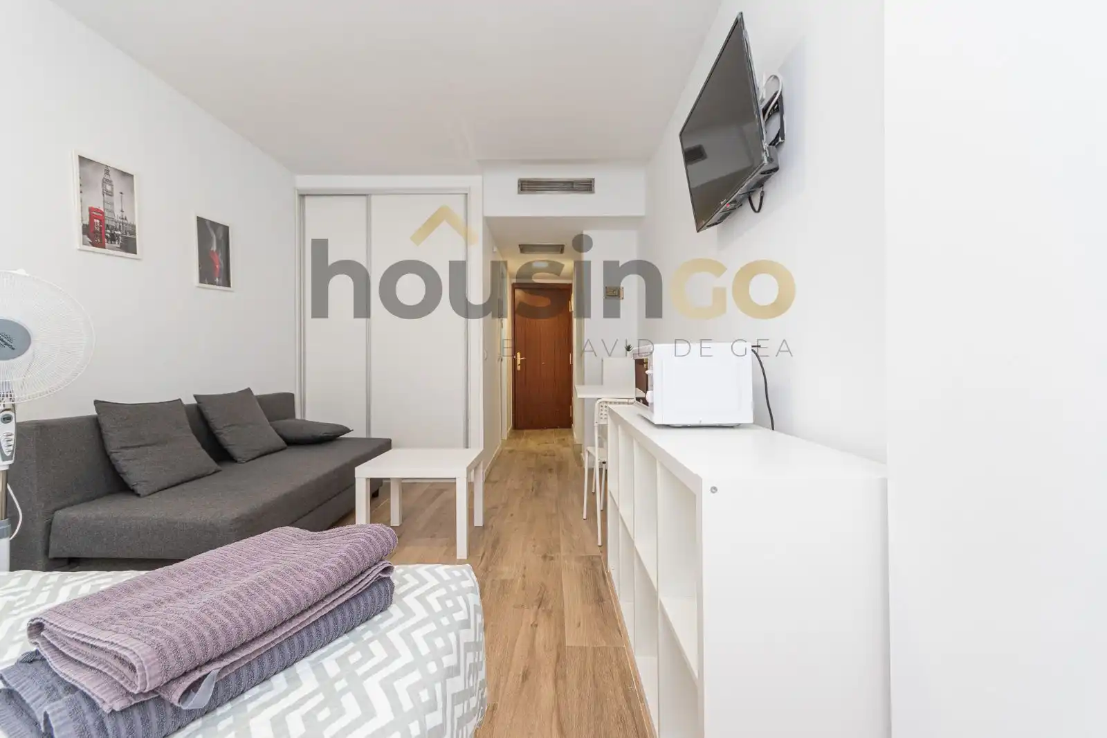 Sala d'estar de Estudi de lloguer en Madrid amb Aire condicionat, Calefacció i Moblat
