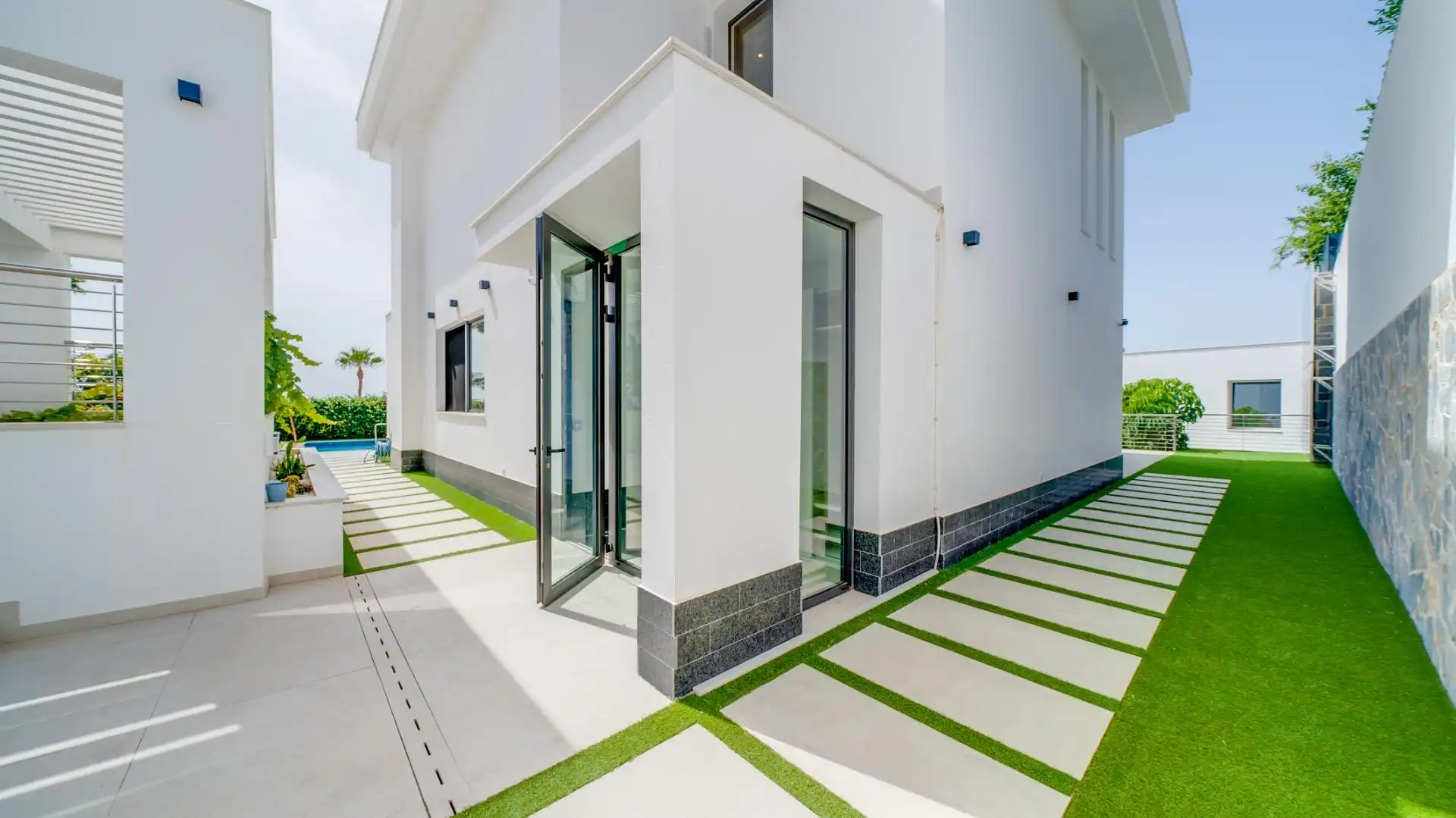 Villa mit Terrasse zum Verkauf in Golf Bahía, imagen 55