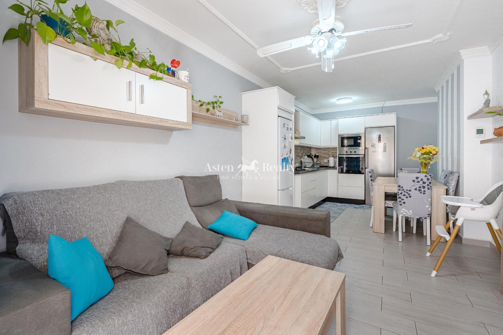 Sala de estar de Piso en venta en Guía de Isora con Terraza