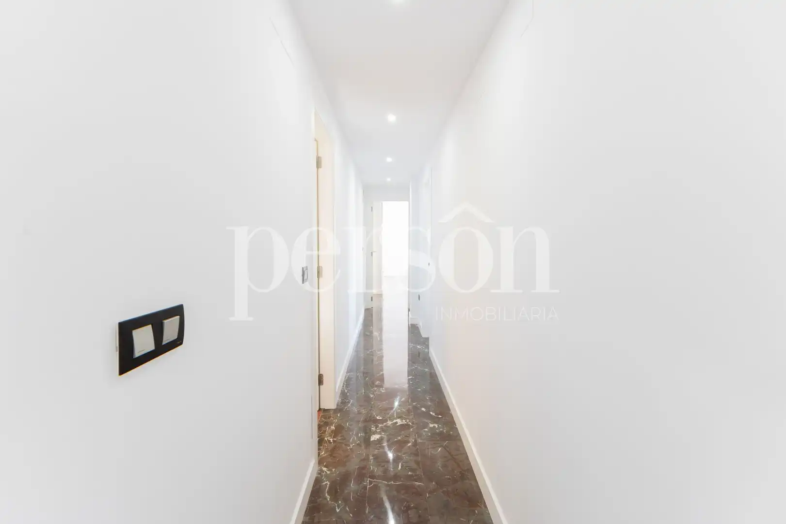 Piso de alquiler en Valencia con Calefacción, Terraza y Amueblado