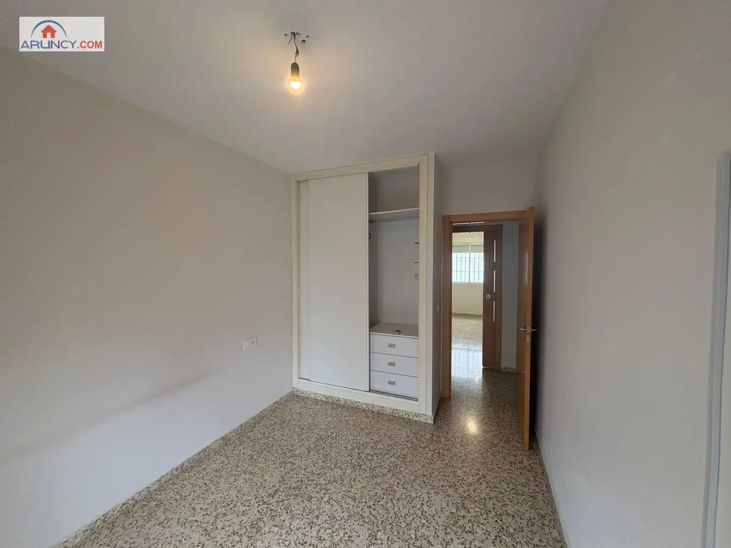 Habitación de Piso de alquiler en Sevilla con Aire acondicionado y Balcón
