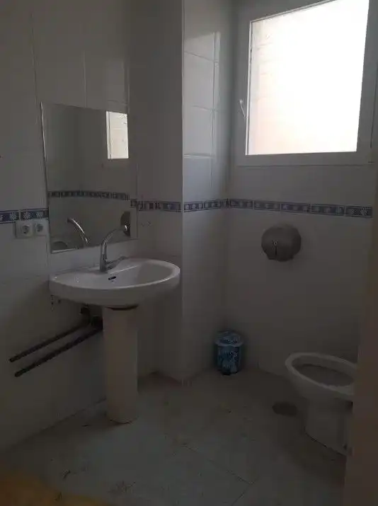 Bany de Local en venda en Cabezón de Pisuerga