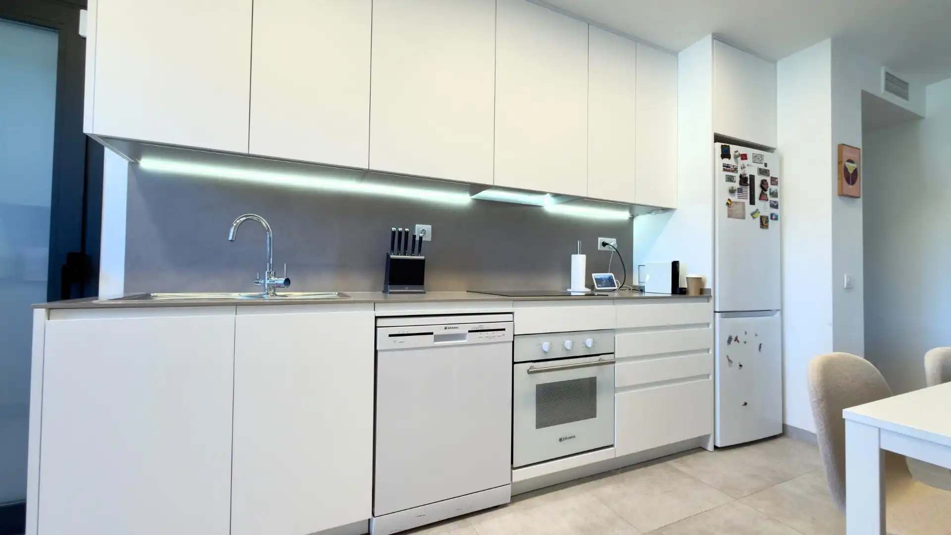 Cuina de Apartament en venda en Finestrat amb Aire condicionat, Calefacció i Jardí privat