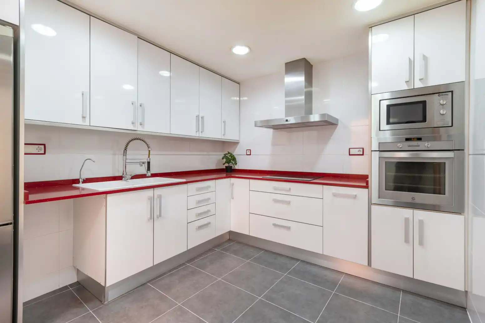Cocina de Casa o chalet en venta en Albal con Aire acondicionado, Calefacción y Jardín privado
