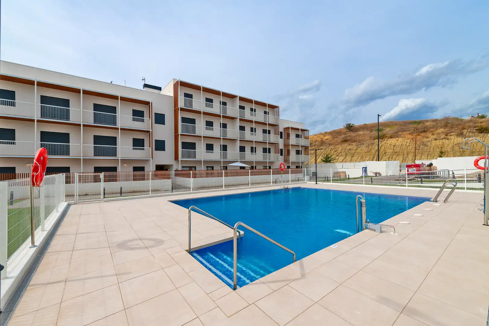 Wohnung zum Verkauf in Calle Estacion de los Prados, 47, Distrito Zeta - Recinto Ferial Cortijo de Torres