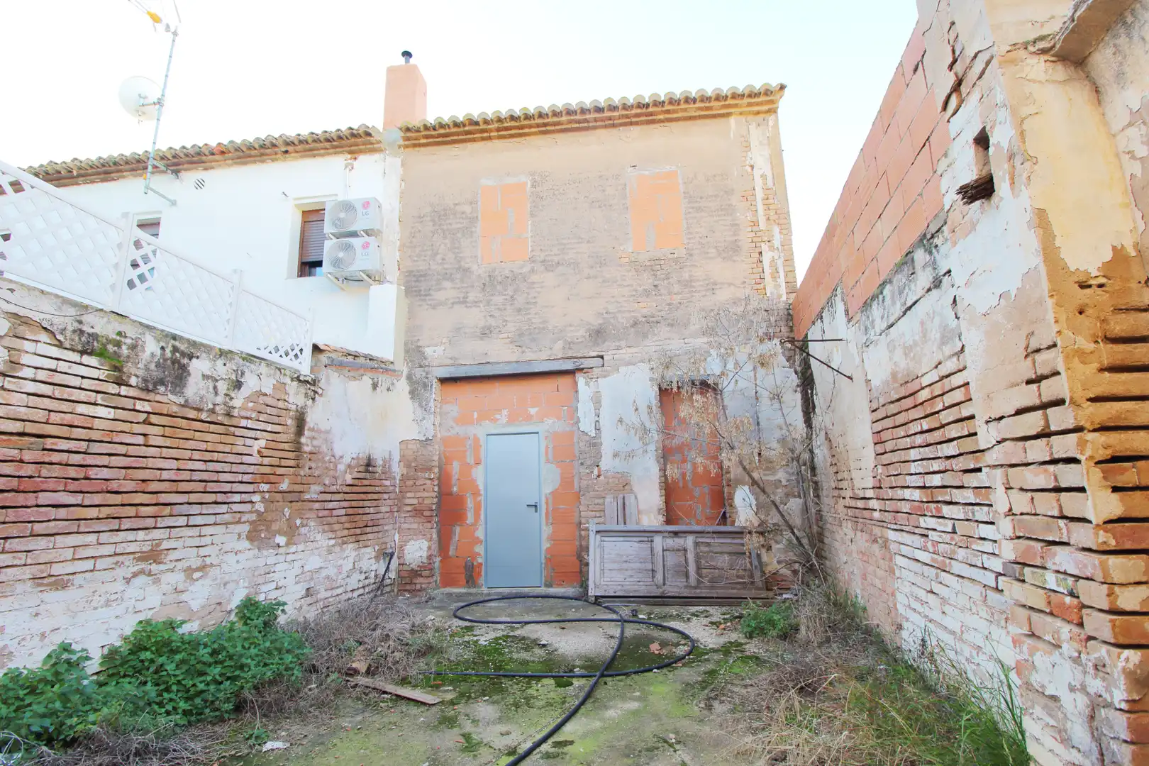 Vista exterior de Casa o chalet en venta en Canet d'En Berenguer