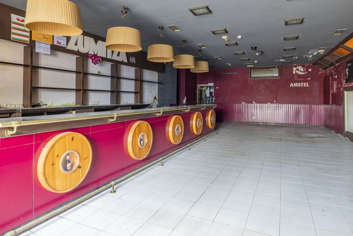 Premises for sale in Hernani  with Air Conditioner and Furnished