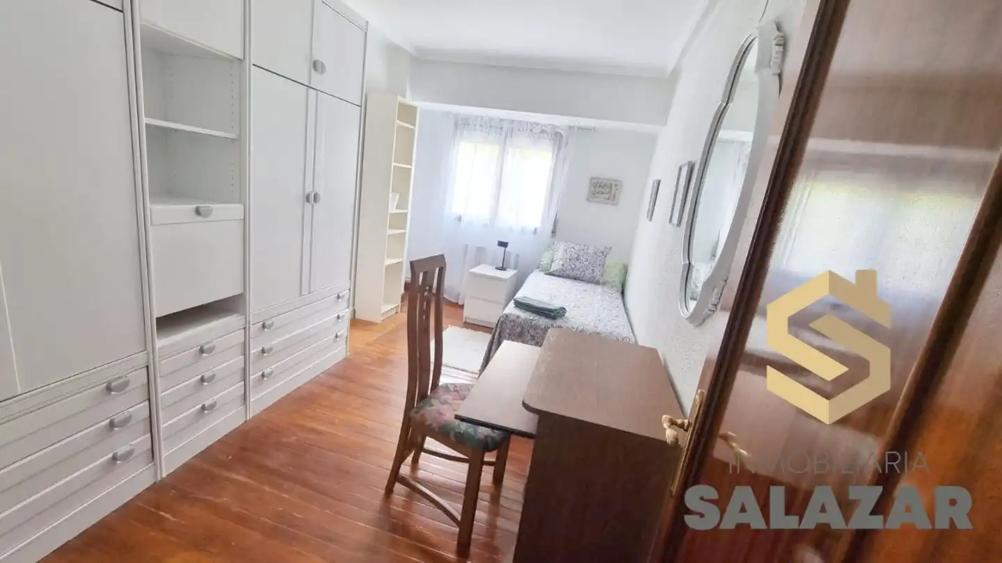 Habitación de Piso de alquiler en Bilbao  con Calefacción
